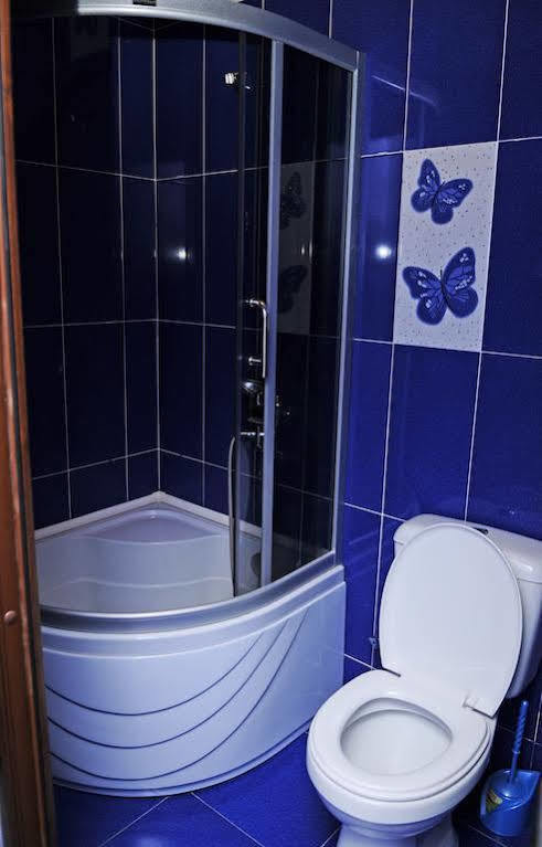 Hotel Lions Tiflis Dış mekan fotoğraf