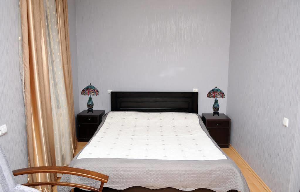 Hotel Lions Tiflis Dış mekan fotoğraf